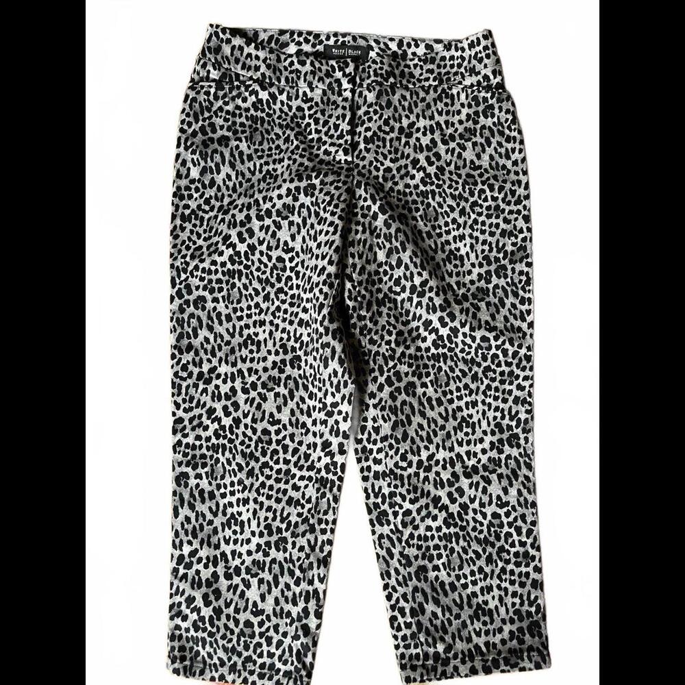 WHBM- Black Animal Print Design Slim Ankle 6R Zip Front Pockets Front & Back